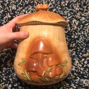 Vintage mushroom cookie jar